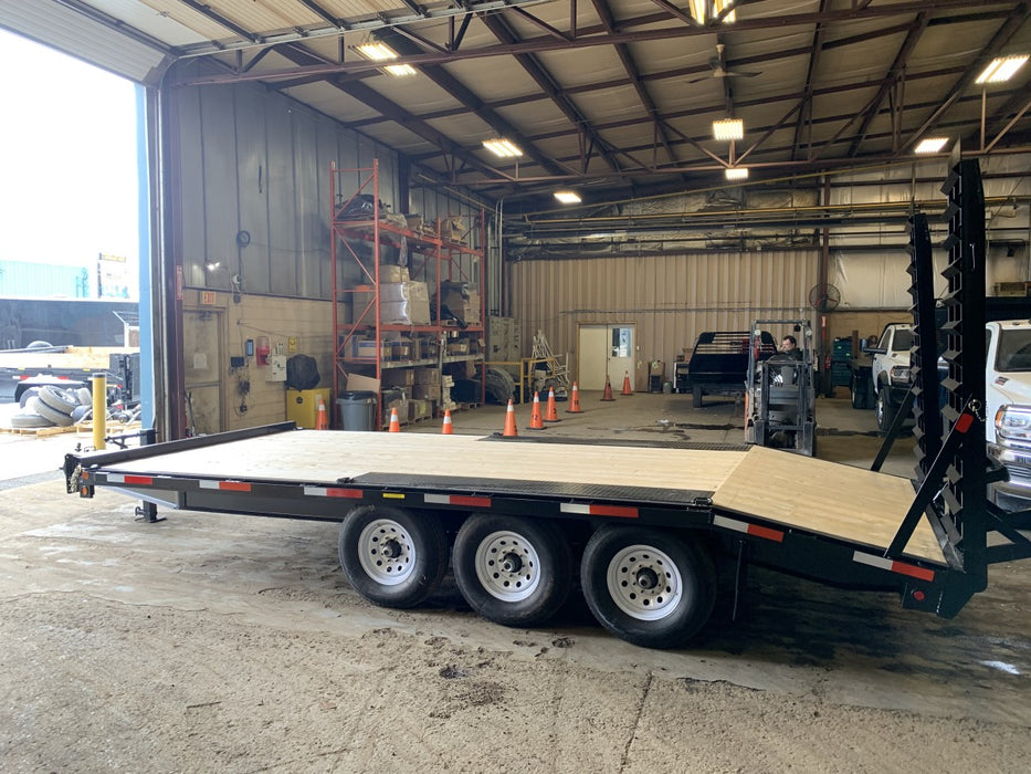 21,000# GVWR Deckover Equipment Float Trailer